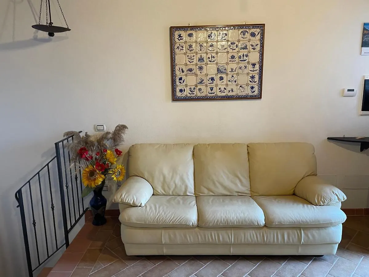 Il Rifugio Nelle Crete Apartment Vescona Italy